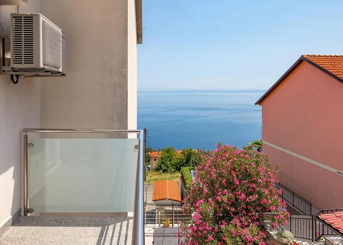 Lovely In * Mošćenička Draga