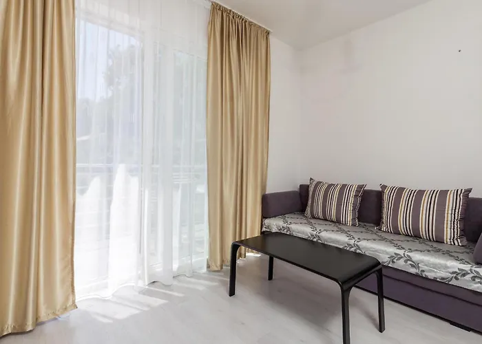 Apartamento Lovely In *