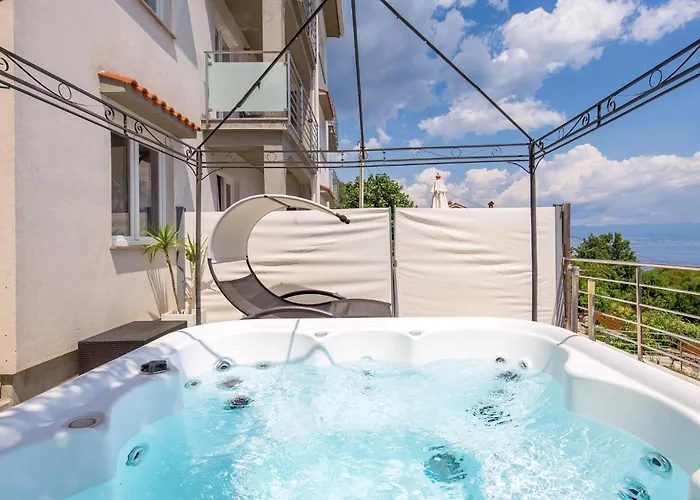 Apartamento Lovely In Mošćenička Draga