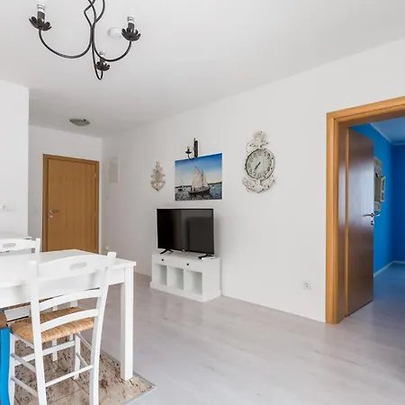 1 Bedroom Gorgeous In